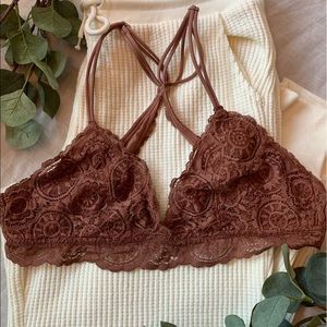 Aerie Bralette, large (fits like a medium)